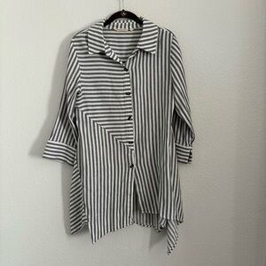 Soft Surroundings Women's Size Small Multicolor Striped Tunic Top